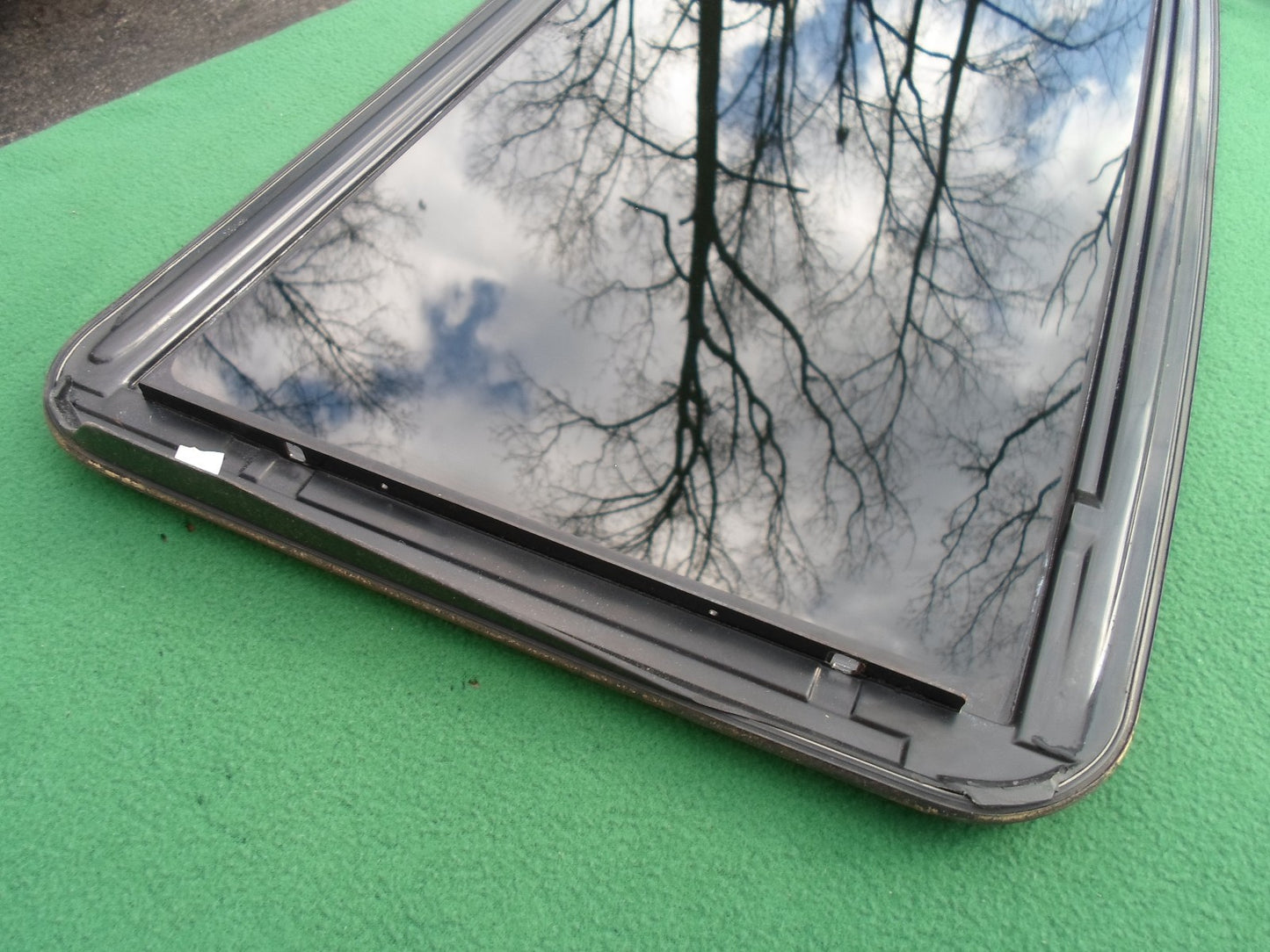 2006 CHEVY EQUINOX OEM SUNROOF GLASS PANEL NO ACCIDENT FREE SHIPPING!
