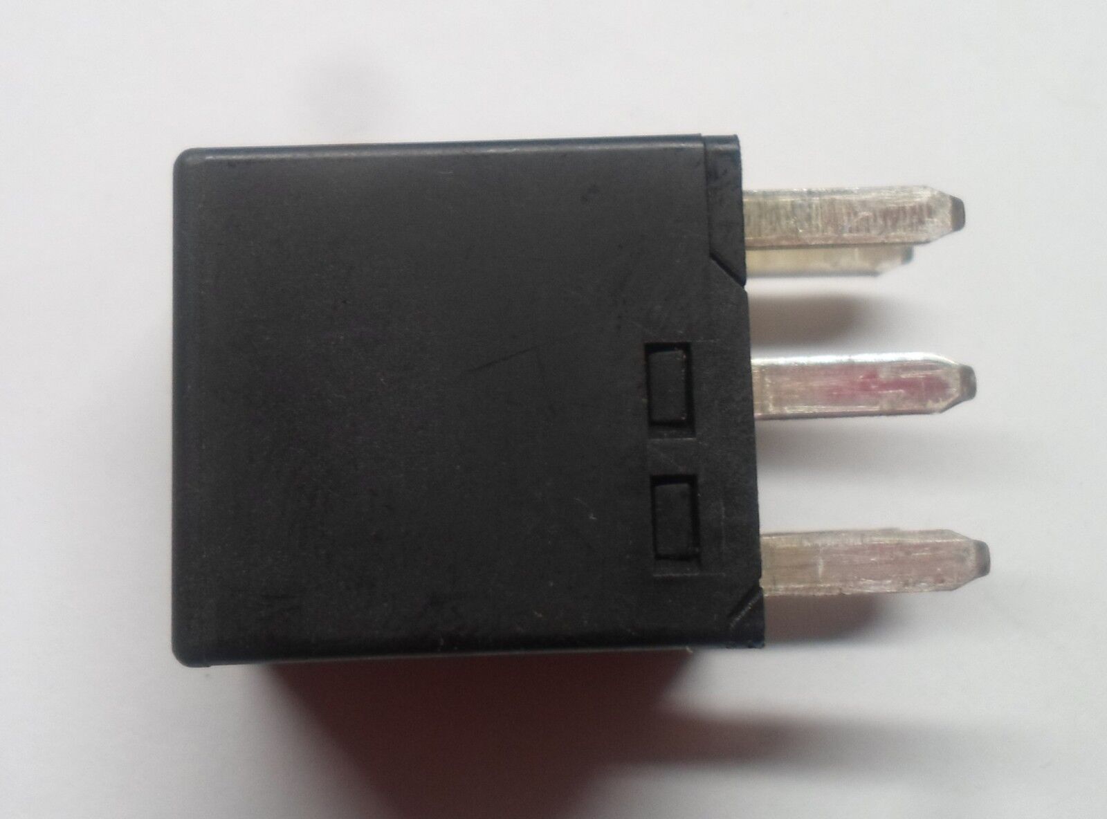 GM TYCO  RELAY 15393413 TESTED 1 YEAR WARRANTY  FREE SHIPPING!  GM6 - RarePartsFinder.Com
