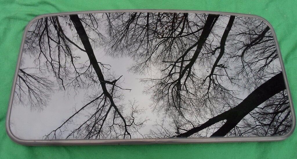 2001 KIA OPTIMA YEAR SPECIFIC  SUNROOF GLASS PANEL NO ACCIDENT OEM FREE SHIPPING
