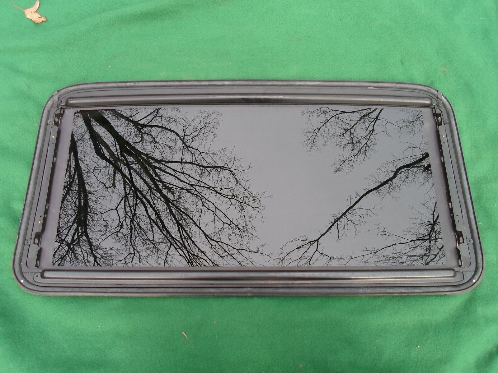 2003 TOYOTA SOLARA YEAR SPECIFIC OEM FACTORY SUNROOF GLASS FREE SHIPPING! - RarePartsFinder.Com