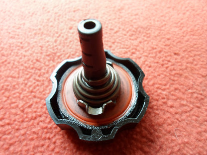 1993 - 1998  Volvo 850 960 Genuine Power Steering Cap 171005 OEM