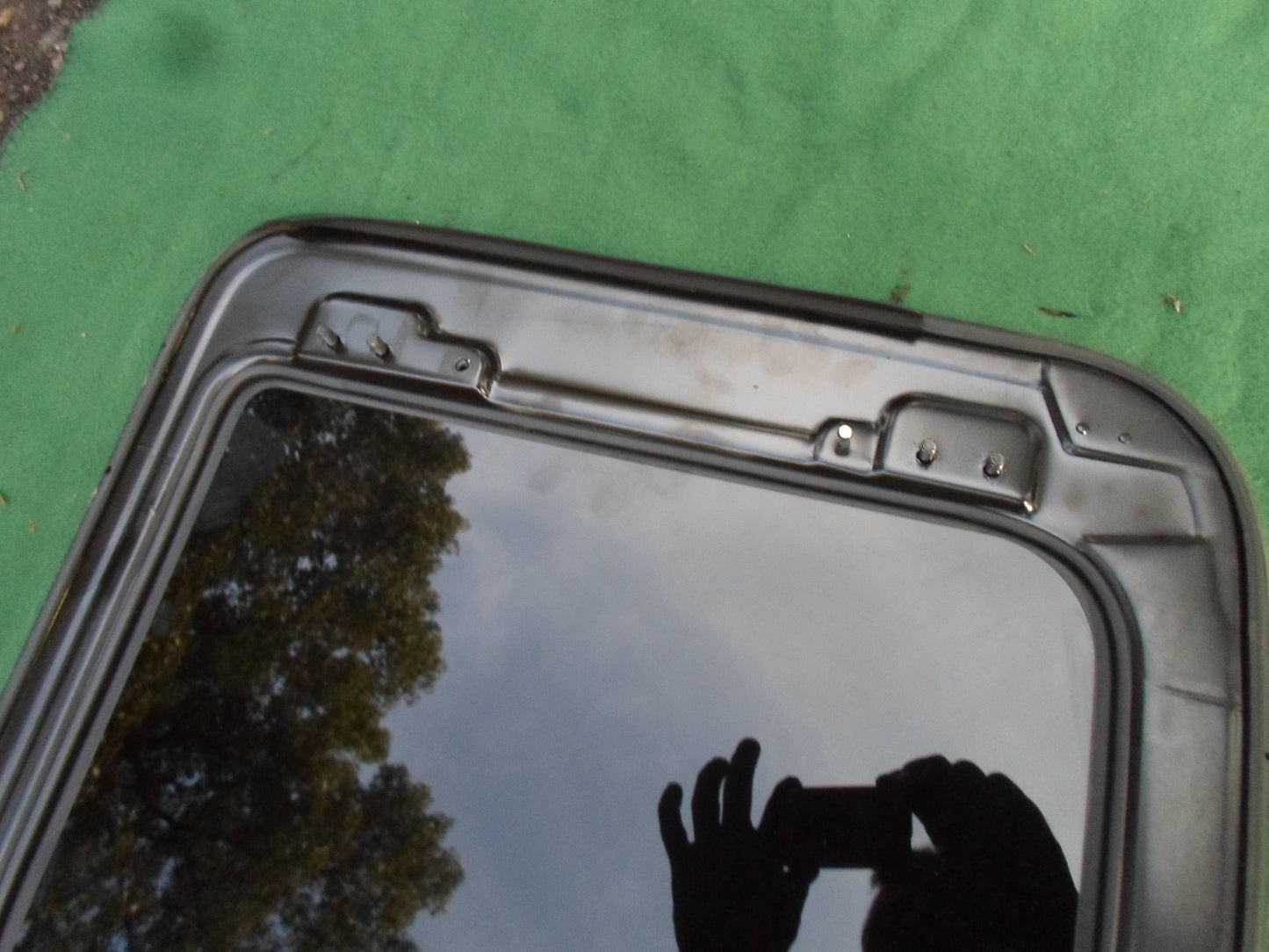 1997 ACURA RL YEAR SPECIFIC SUNROOF GLASS OEM  NO ACCIDENT FREE SHIPPING!