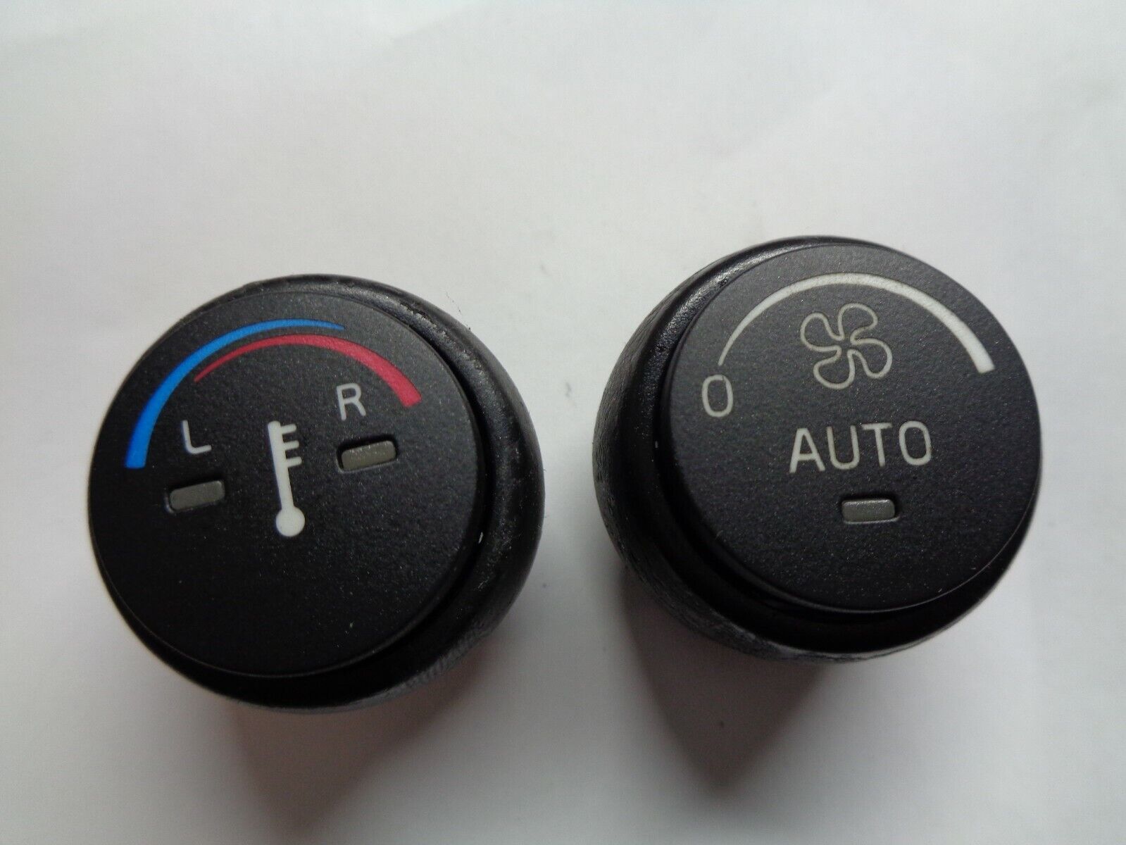 08 09 10 VOLVO S40 C70 V50 OEM AC HEATER HVAC CLIMATE CONTROL KNOB SET FREE SHIP