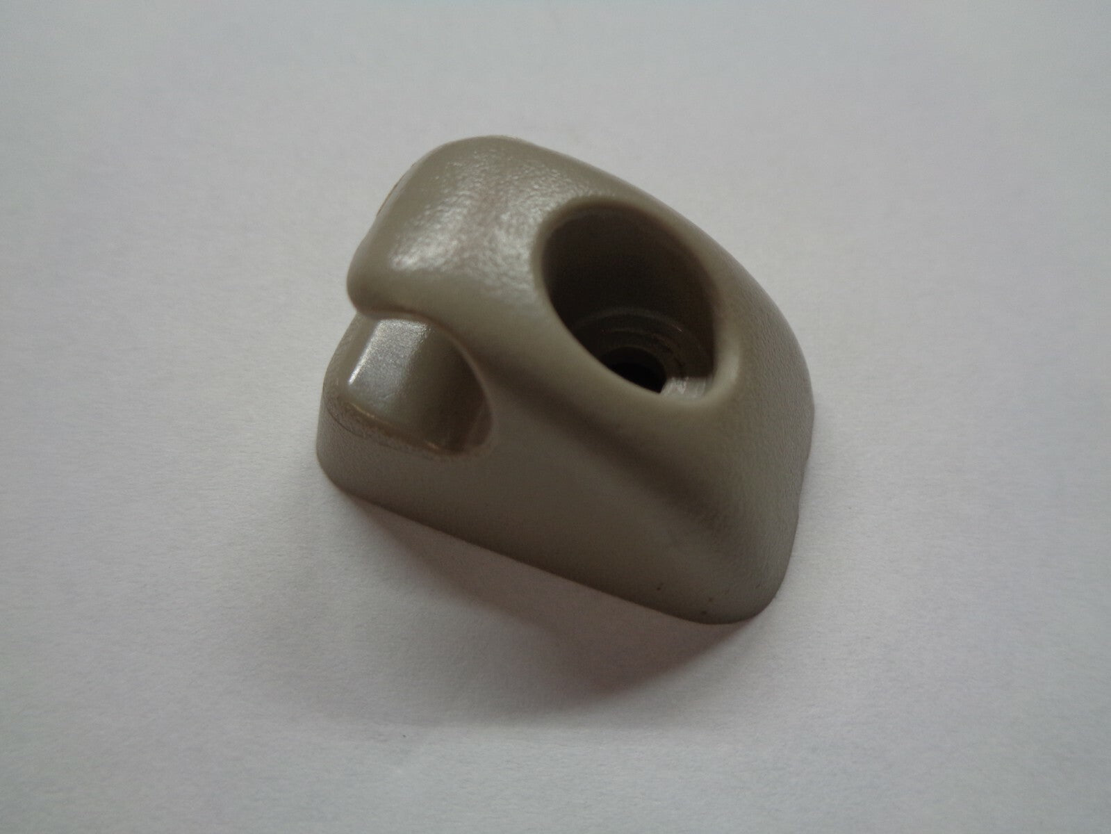 1994 - 1999 CADILLAC DEVILLE SUN VISOR CLIP! OEM 12481289    SV1