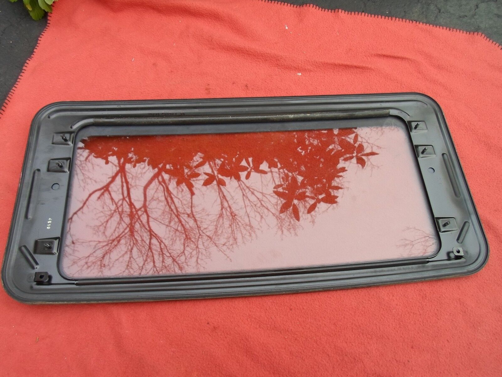1997 SUBARU LEGACY SEDAN YEAR SPECIFIC SUNROOF GLASS OEM FREE SHIPPING!