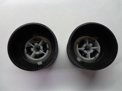 2008 JEEP COMMANDER RADIO STEREO TUNER KNOB SET OEM FREE SHIPPING!
