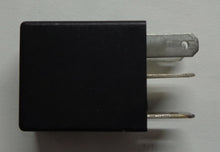 HYUNDAI OEM RELAY 95224-29050 TESTED 1 YEAR WARRANTY  HY1