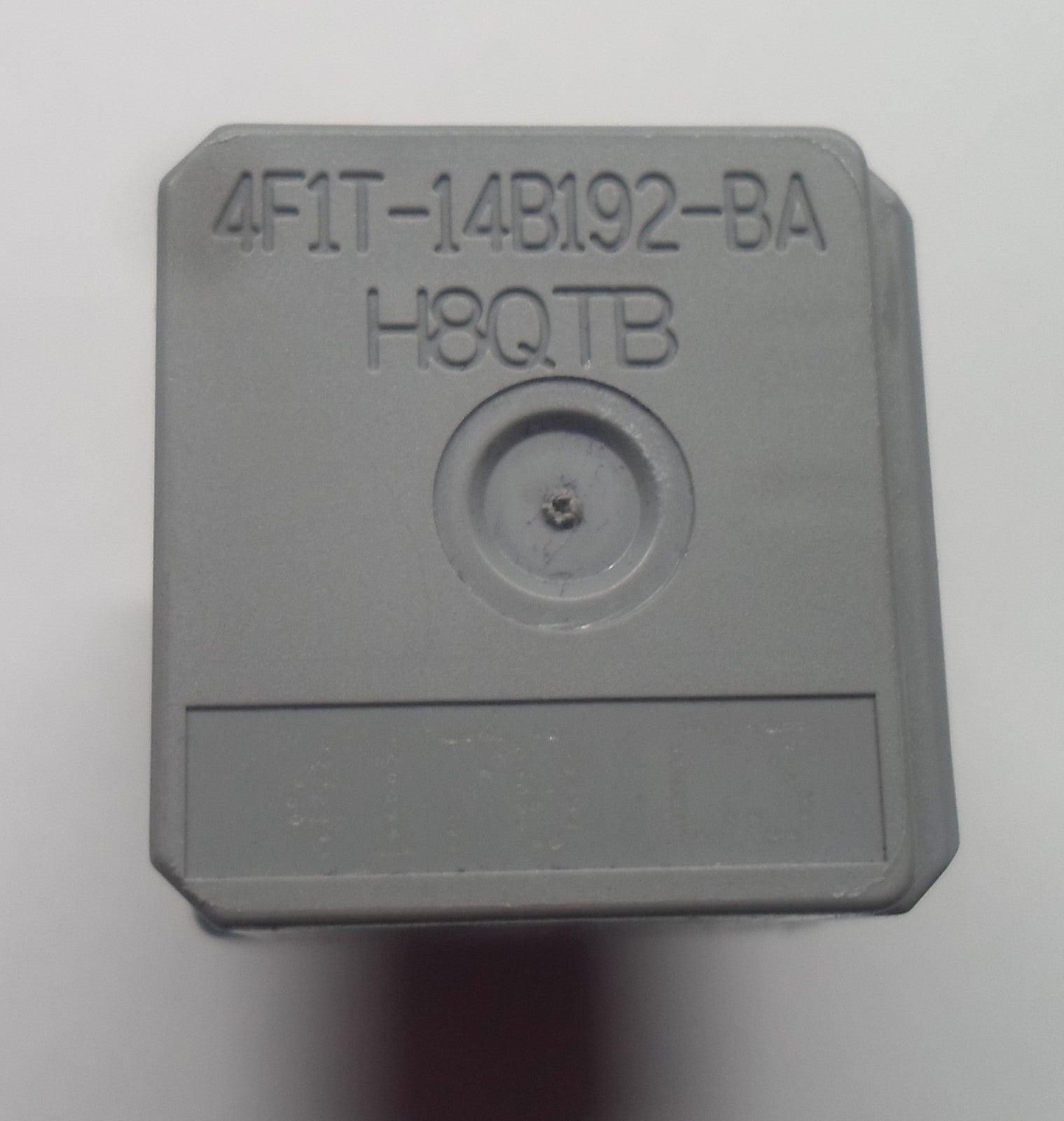 2x FORD OEM RELAY SET 4F1T-14B192-BA    H8QTB  TESTED  1 YEAR WARRANTY  F9 - RarePartsFinder.Com