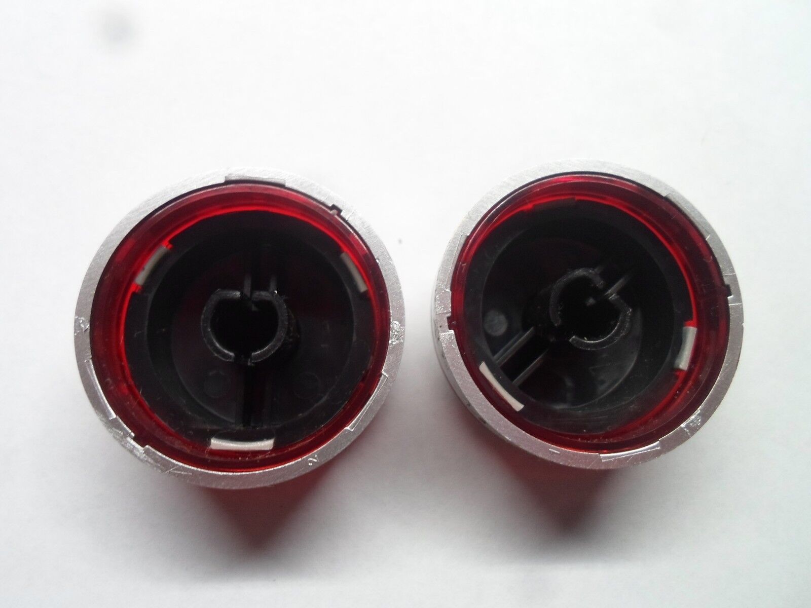 07 08 09 10 11 SUZUKI SX4 RADIO STEREO TUNER  KNOB SET GENUINE OEM FREE SHIPPING