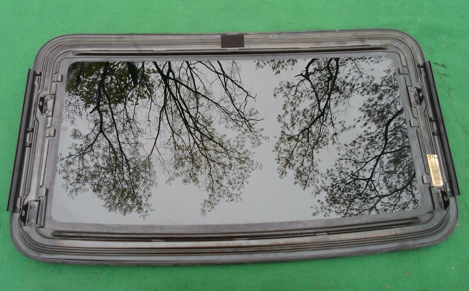 2006 LINCOLN ZEPHYR YEAR SPECIFIC OEM SUNROOF GLASS NO ACCIDENT  FREE SHIPPING! - RarePartsFinder.Com