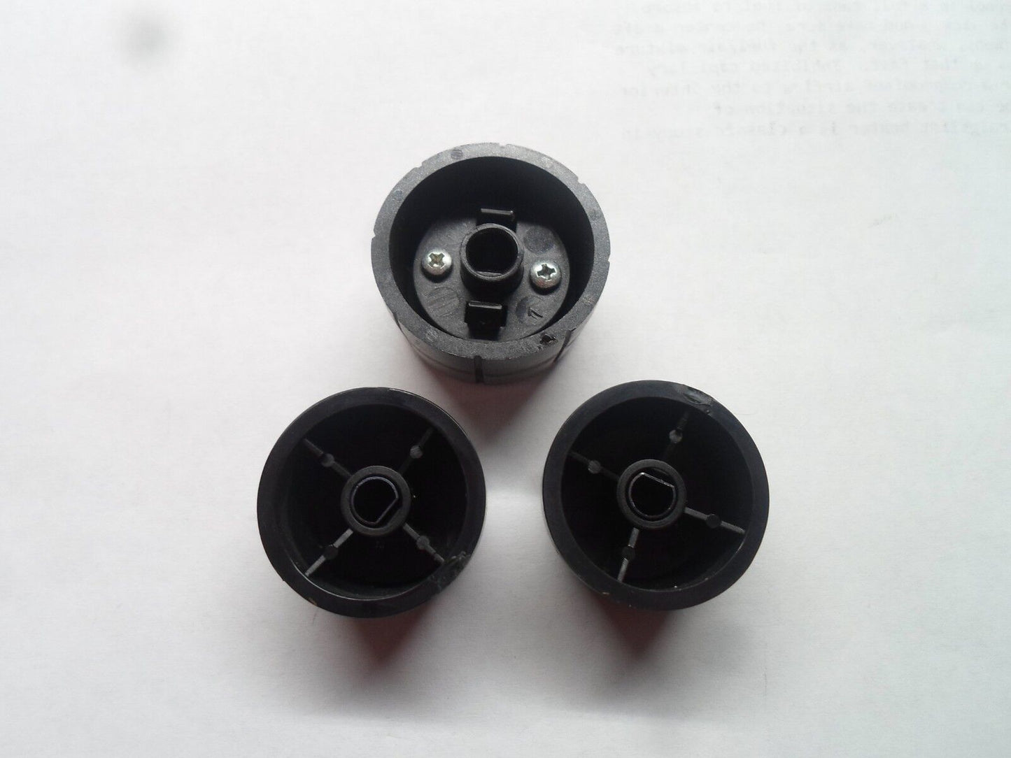 03 04 05 06 07 08 MAZDA 3  RADIO STEREO TUNER  CONTROL KNOB SET OEM FREE SHIP - RarePartsFinder.Com