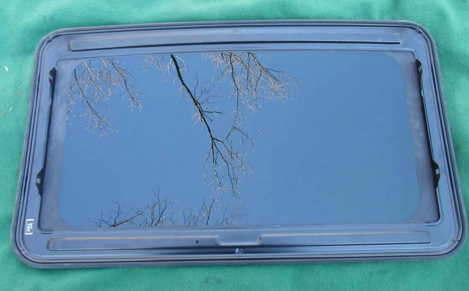 2001 LINCOLN LS OEM YEAR SPECIFIC SUNROOF GLASS NO ACCIDENT  FREE SHIPPING! - RarePartsFinder.Com
