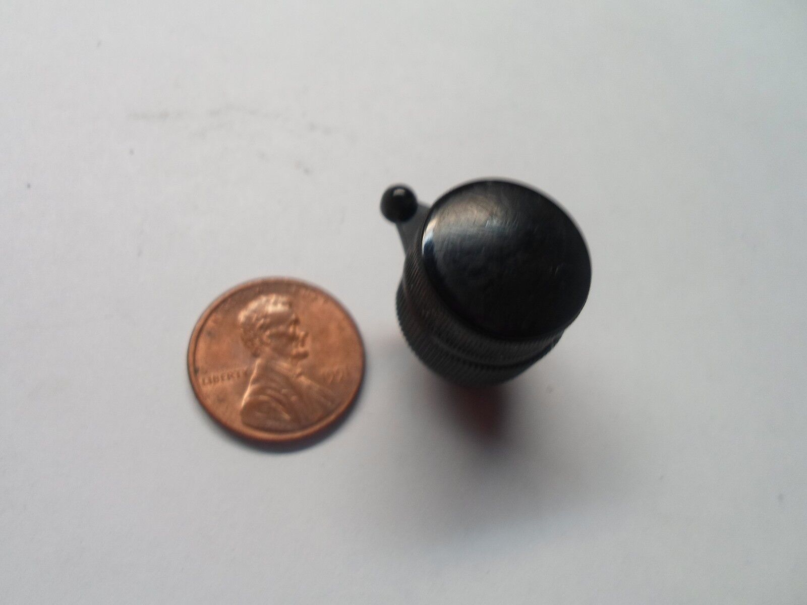 2002 KIA RIO RADIO STEREO CONTROL KNOB SET OEM FREE SHIPPING - RarePartsFinder.Com