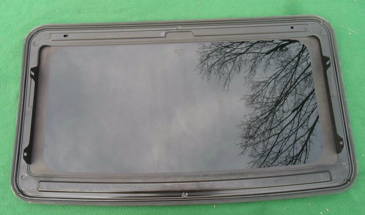 2002 2003 2004 ISUZU AXIOM SUNROOF GLASS NO ACCIDENT OEM FREE SHIPPING!