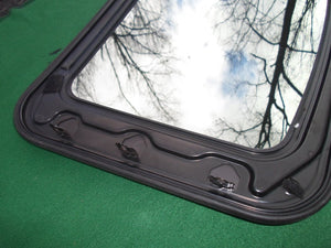 2005 FORD TAURUS YEAR SPECIFIC SUNROOF GLASS OEM   NICE SEAL  FREE SHIPPING!