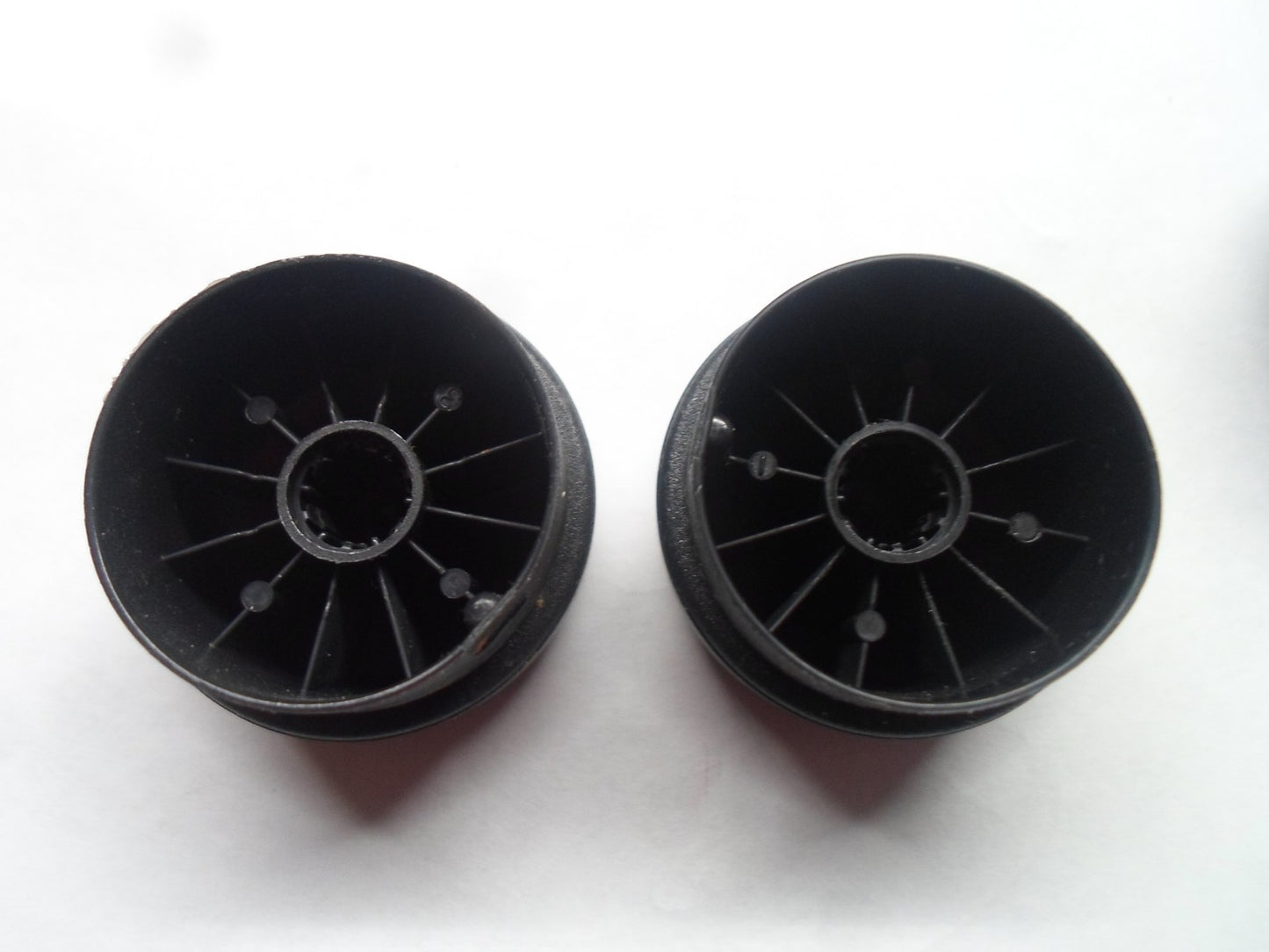DODGE RAM PICKUP 1500 2500 3500 4500 5500 RADIO STEREO TUNER KNOB SET OEM