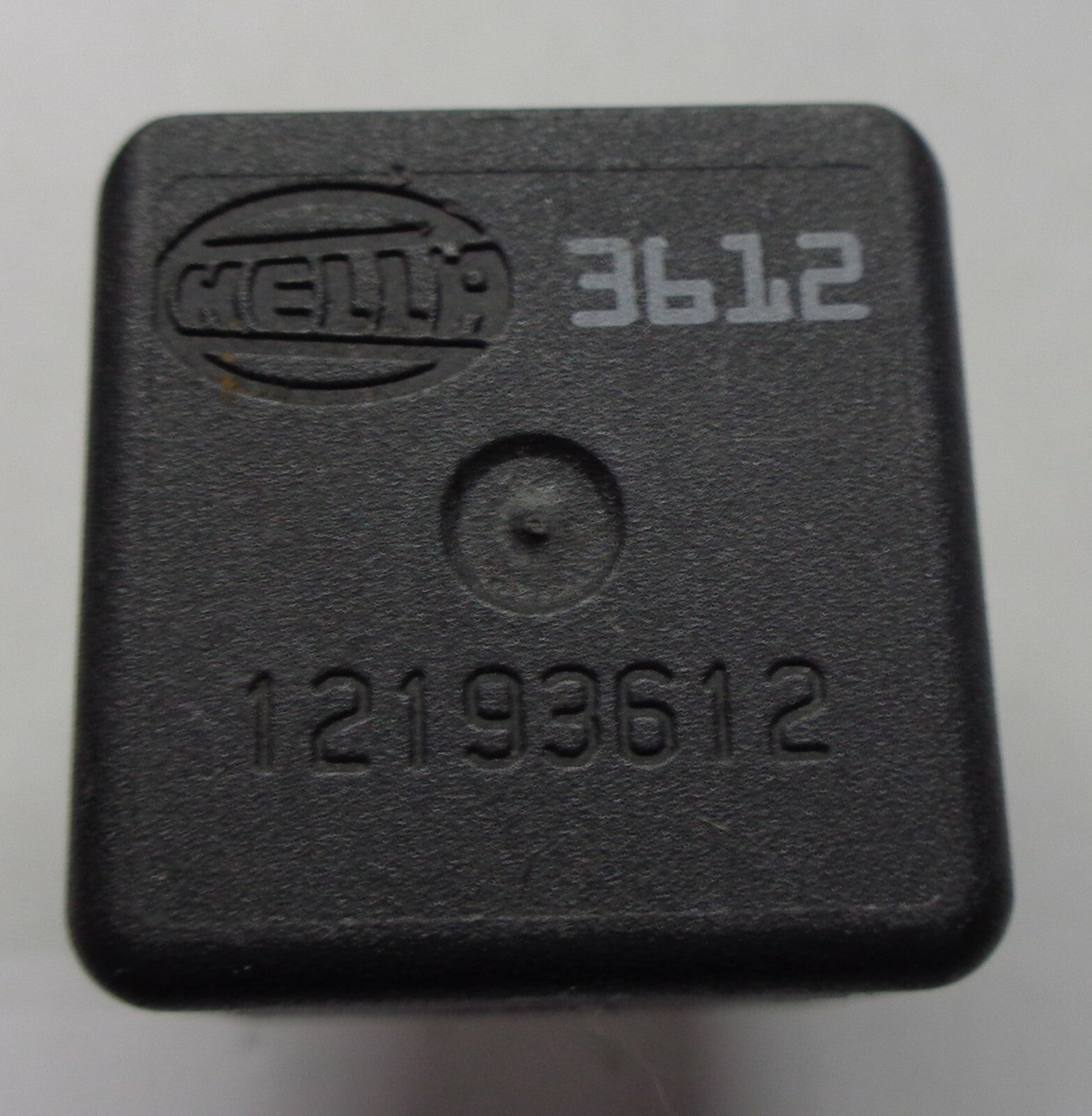 USA SELLER GM HELLA OEM 12193612 3612 RELAY  1 YEAR WARRANTY! GM11 - RarePartsFinder.Com