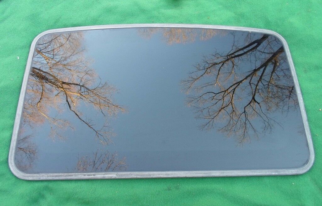 2000 BUICK REGAL YEAR SPECIFIC SUNROOF GLASS  NO ACCIDENT OEM FREE SHIPPING! - RarePartsFinder.Com