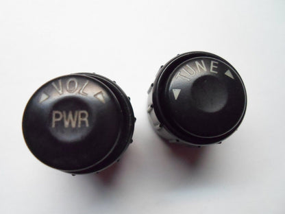 03 04 05 06 07 KIA SORENTO  RADIO STEREO TUNER CONTROL KNOB SET OEM FREE SHIP - RarePartsFinder.Com