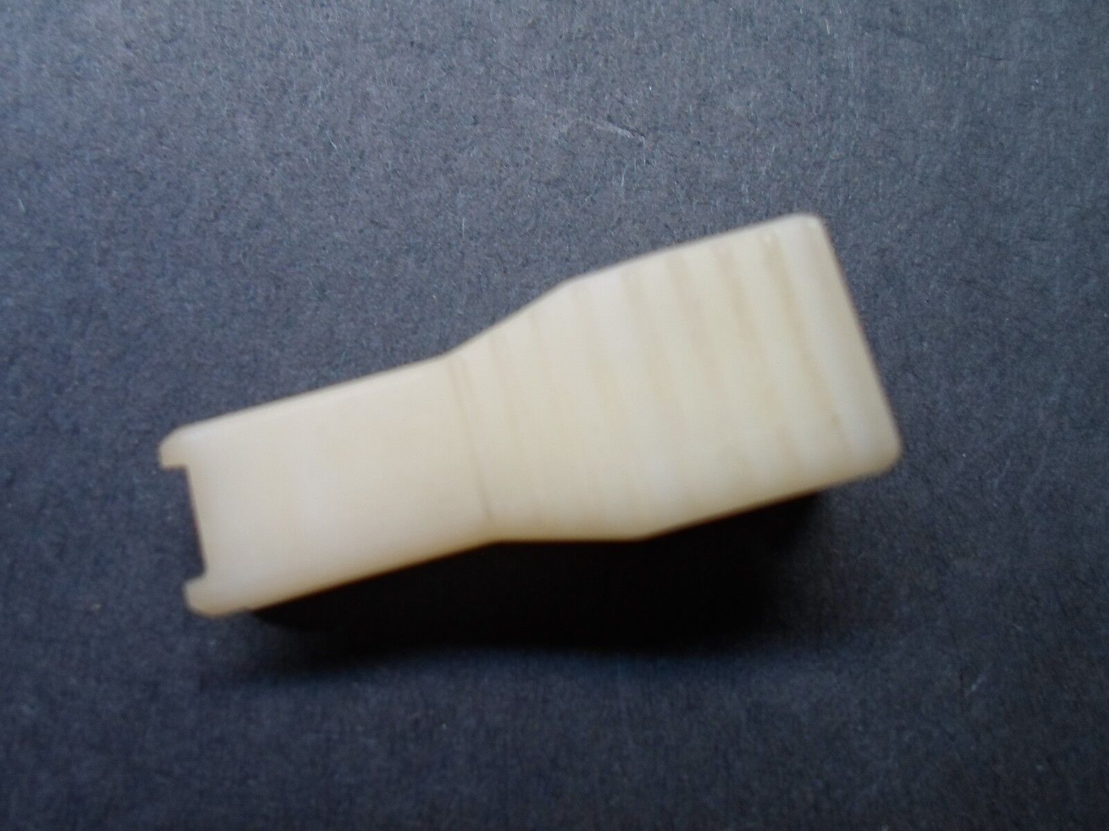 TOYOTA AVALON CAMRY COROLLA SOLARA  FUSE RELAY PULLER TOOL OEM FREE SHIPPING T2 - RarePartsFinder.Com