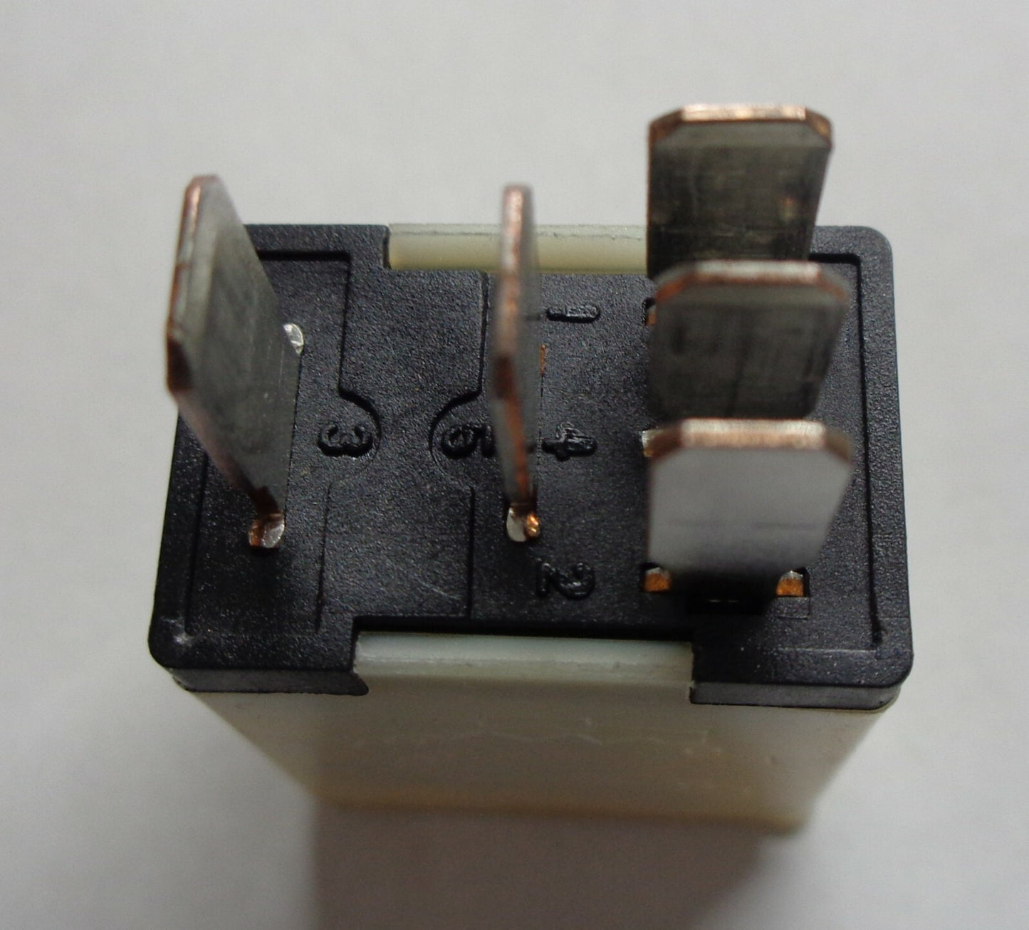 USA SELLER FORD OEM RELAY F57B-14B192-AA  TESTED 1 YEAR WARRNTY F3