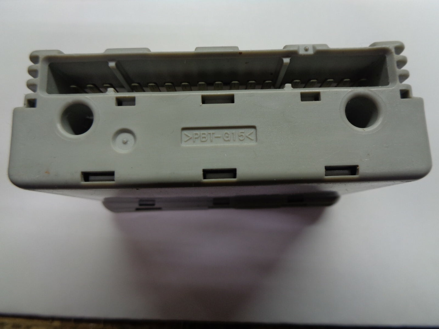 MITSUBISHI FRONT ECU RELAY UNIT MR217319 OEM TESTED FREE SHIPPING! - RarePartsFinder.Com