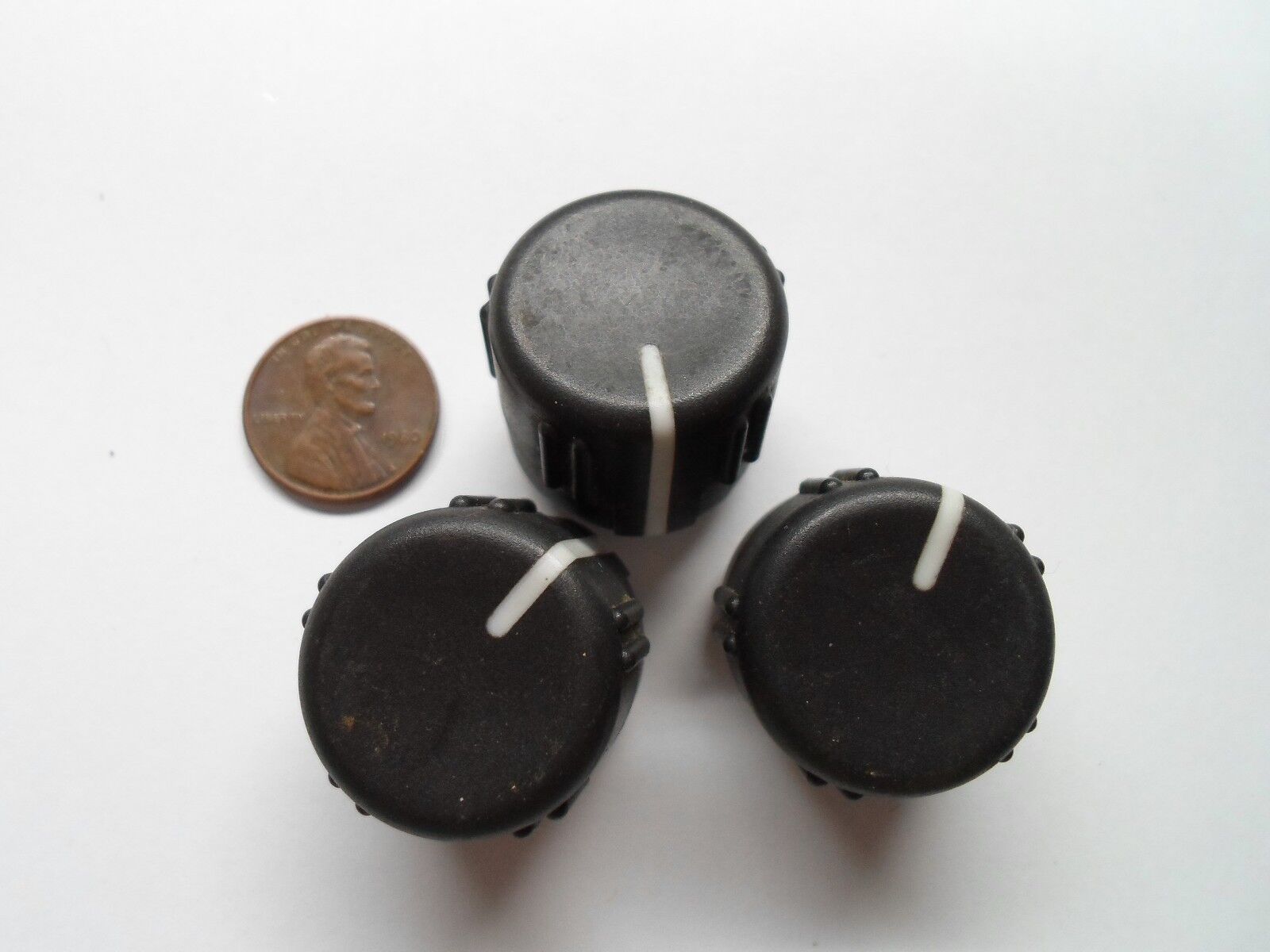 04 05 06 07 CHEVY MALIBU  CLIMATE CONTROL HVAC KNOB SET  OEM FREE SHIPPING!