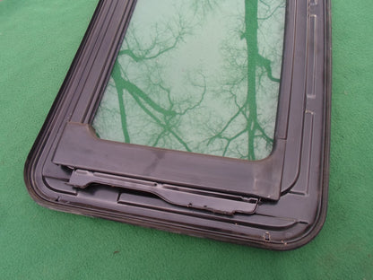 95 96 97 98 MAZDA PROTEGE OEM SUNROOF GLASS PANEL NO ACCIDENT FREE SHIPPING! - RarePartsFinder.Com