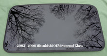 03 04 05 06  MITSUBISHI  OUTLANDER OEM FACTORY SUNROOF GLASS