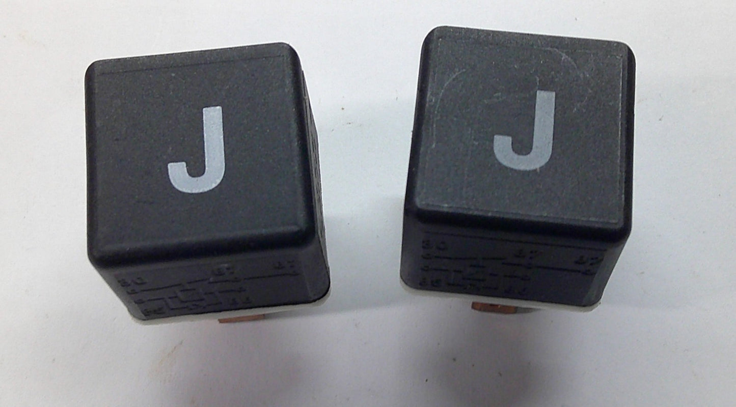 VOLVO HELLA OEM RELAY SET 9130269  003510-73 TESTED 1 YEAR WARRANTY V1