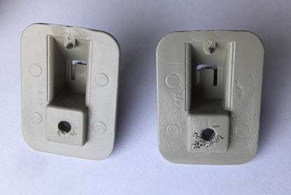1990 - 1993 Buick Reatta Sun Visor Clip Set OEM SC1 - RarePartsFinder.Com