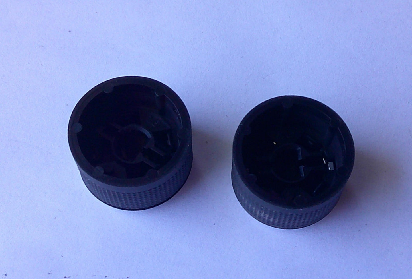 10 11 12 MAZDA CX-9 RADIO STEREO TUNER CONTROL KNOB SET OEM - RarePartsFinder.Com