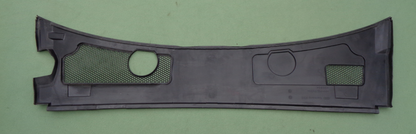 2005 - 2011 AUDI A6 S6 ENGINE BAY COWL FIREWALL PLASTIC COVER 4F1819447A 01C
