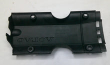 00 - 04 Volvo S40 V40 Engine Valve Cover 9207618 R2
