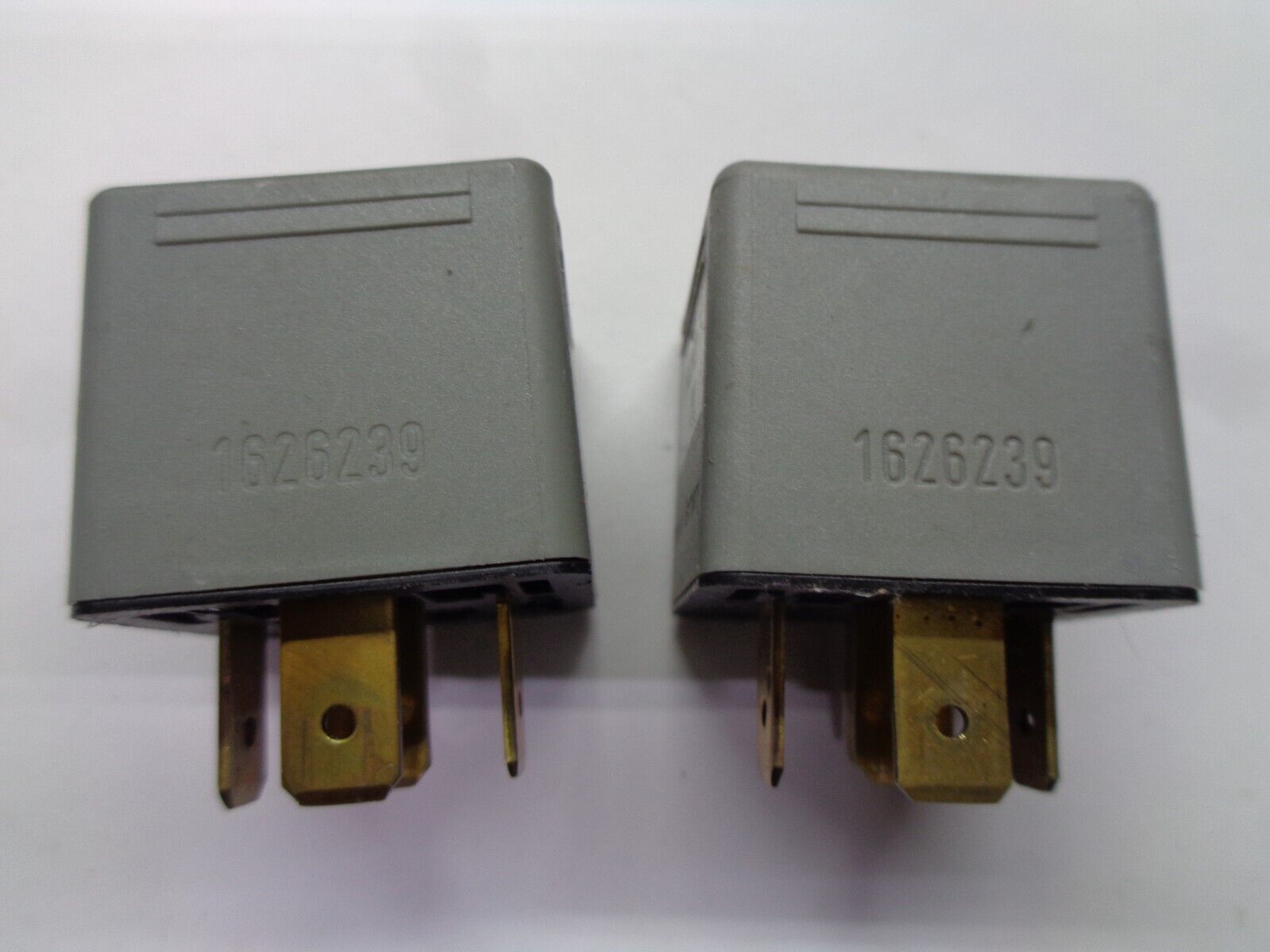2 PCS SAAB BOSCH RELAY 1626239 0332209159 TESTED 1 YEAR WARRANTY FREE SHIP SB1 - RarePartsFinder.Com