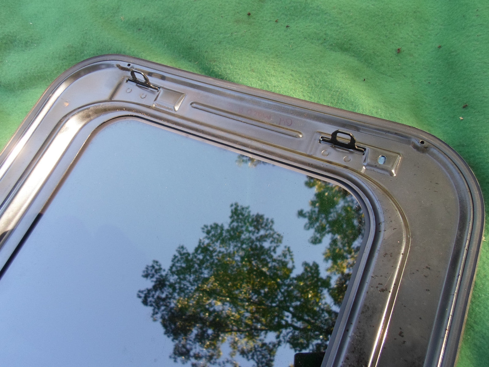 2004 MAZDA 6  OEM FACTORY YEAR SPECIFIC SUNROOF GLASS  FREE SHIPPING! - RarePartsFinder.Com
