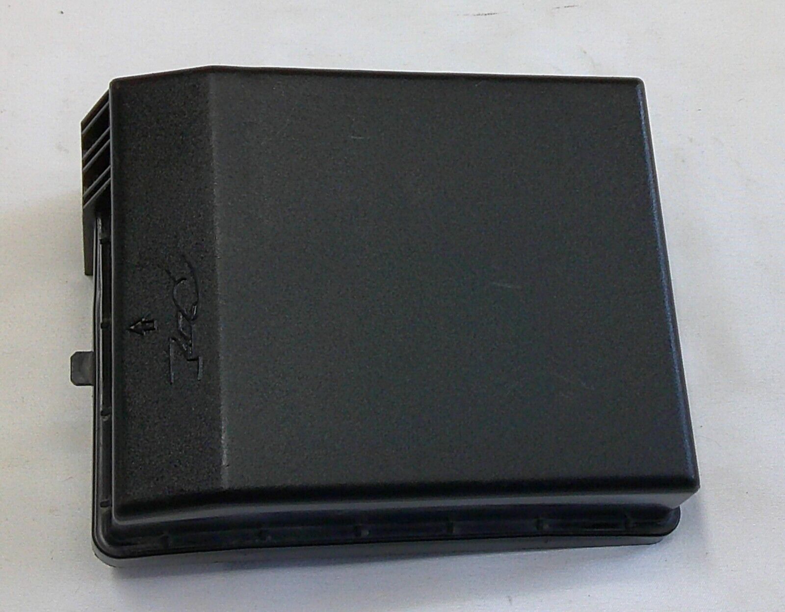 2004 - 2007 Mitsubishi Endeavor FuseBox Fuse Box Relay Cover Lid OEM MR965944 B9 - RarePartsFinder.Com
