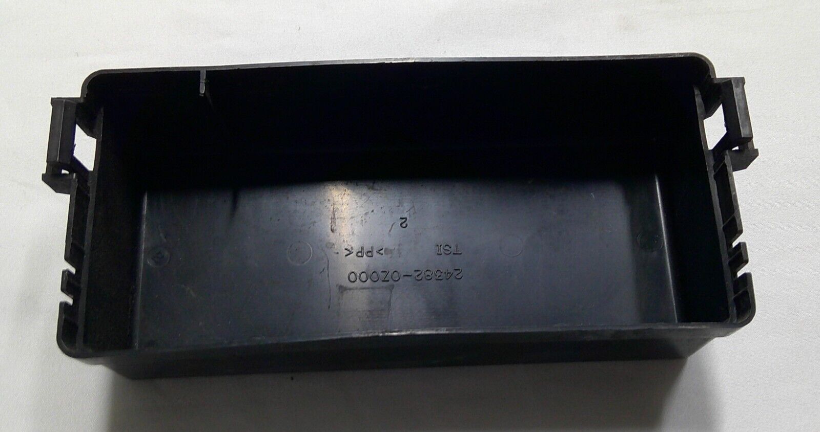 1998 - 2001 NISSAN ALTIMA FUSE RELAY COVER LID 24382-0Z000  B2 - RarePartsFinder.Com