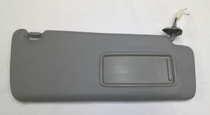 2004 - 2007 TOYOTA HIGHLANDER OEM GRAY PASSENGER SUN VISOR TESTED FREE SHIP B6