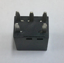 USA SELLER GM  HELLA RELAY 4RD 746560-00  1 YEAR WARRANTY TESTED GM7