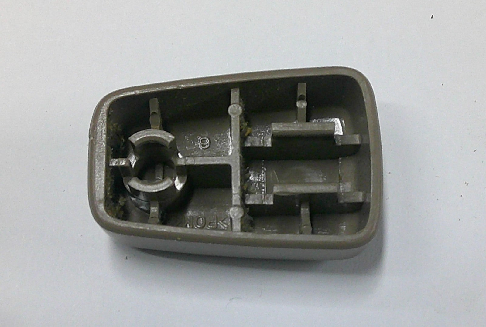 96 - 02 Toyota 4 Runner 4Runner Pass Power Seat Button Switch 84921-33030-E4 - RarePartsFinder.Com