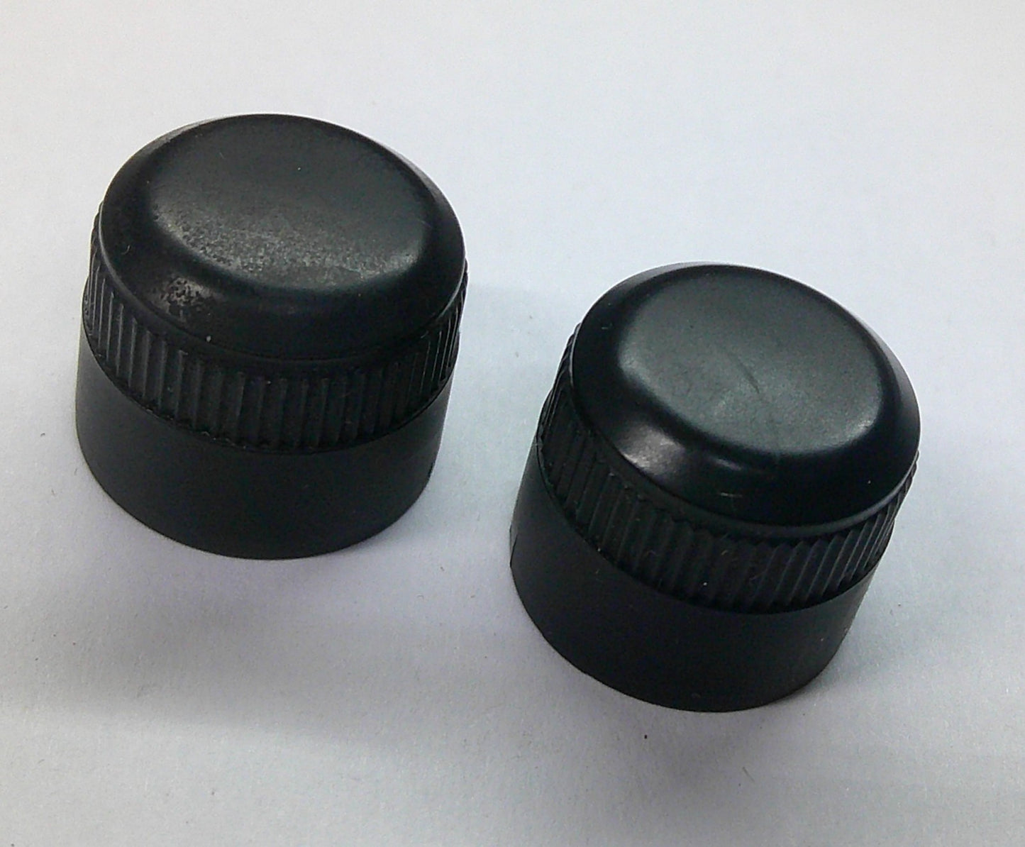 2013 Mitsubishi Outlander Radio Stereo Control Knob Set OEM