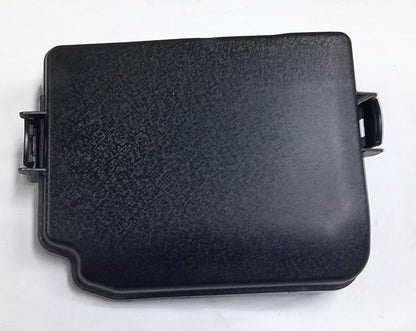 2017 - 2018 KIA FORTE FRONT ENGINE FUSE BOX RELAY LID COVER 91950-A7760   B12