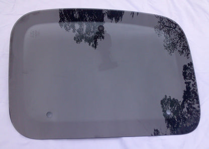 98 - 03 Ford F150 Cab RH Pasenger Side Rear Door Window Glass F65Z-1829700-AF M4