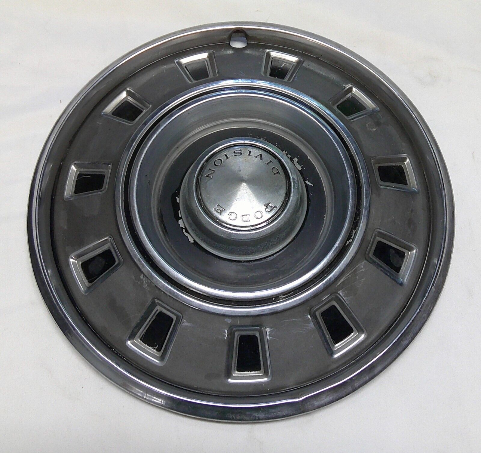 Dodge Division Hub Cap 14 inch NOT PERFECT SEE PICS Free Shipping! M4
