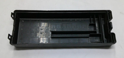 07 - 08 LINCOLN  NAVIGATOR FUSE RELAY ENGINE COMPARTMENT COVER LID   B8