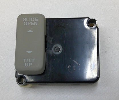 1997 - 2001 TOYOTA CAMRY SUNROOF SWITCH OEM TESTED FREE SHIPPING!  A17