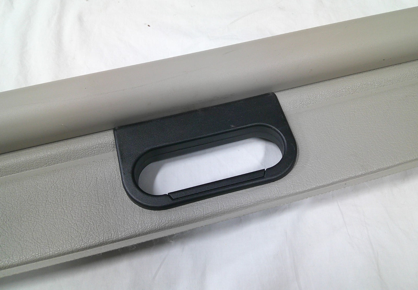 Rainier Trailblazer Envoy Trunk Cargo Beige Cover Shade OEM 15231338 21995531 M3