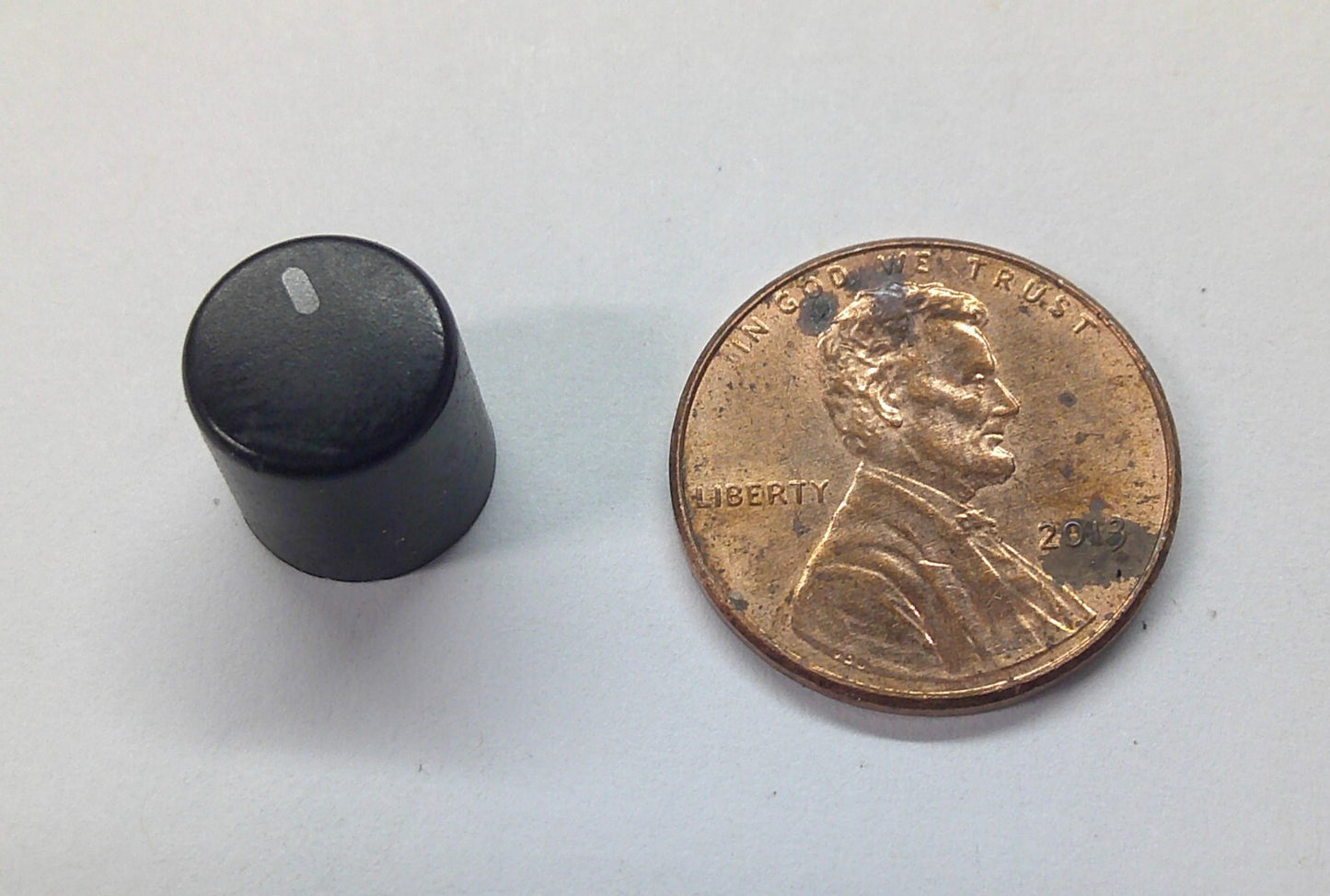 2004 VOLKSWAGON JETTA RADIO STEREO TUNER EQUALIZIER CONTROL KNOB OEM - RarePartsFinder.Com