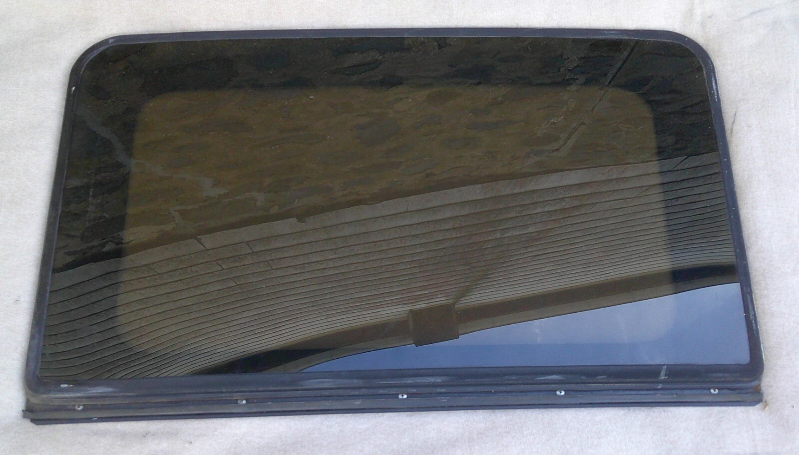 88 89 90 91 TOYOTA CAMRY OEM SUNROOF GLASS PANEL NO ACCIDENT FREE SHIPPING - RarePartsFinder.Com